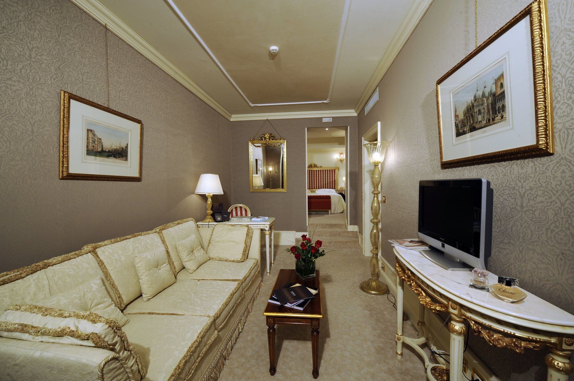 Ca' Sagredo Hotel Venice Room photo